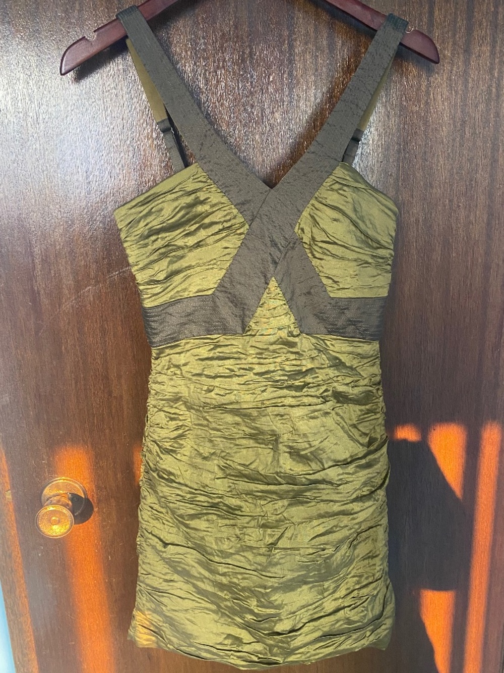 EUC BCBG Max Auria Ruched Mini Dress Size 8